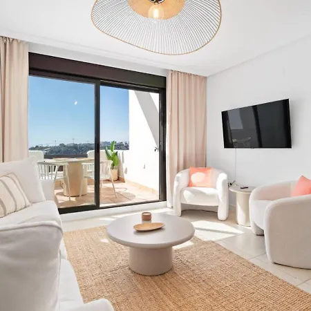 Sunset Golf - Pool And Nearby