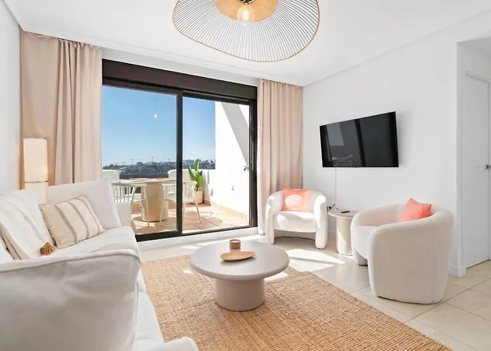 Sunset Golf - Pool And Nearby